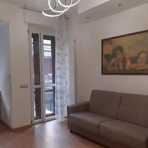  Appartamento Elegante Ideale: Casa Vacanza-affari Italia