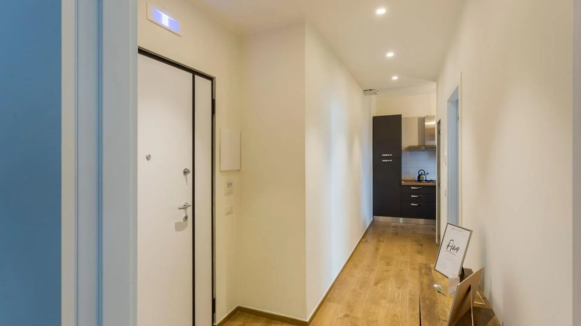 H49 Apartment Bari Italy